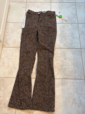 Tinseltown Leopard Print Wide-Leg Jeans in Brown and Black